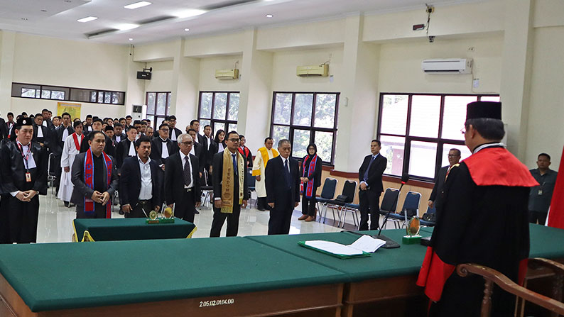 PENYUMPAHAN ADVOKAT 19