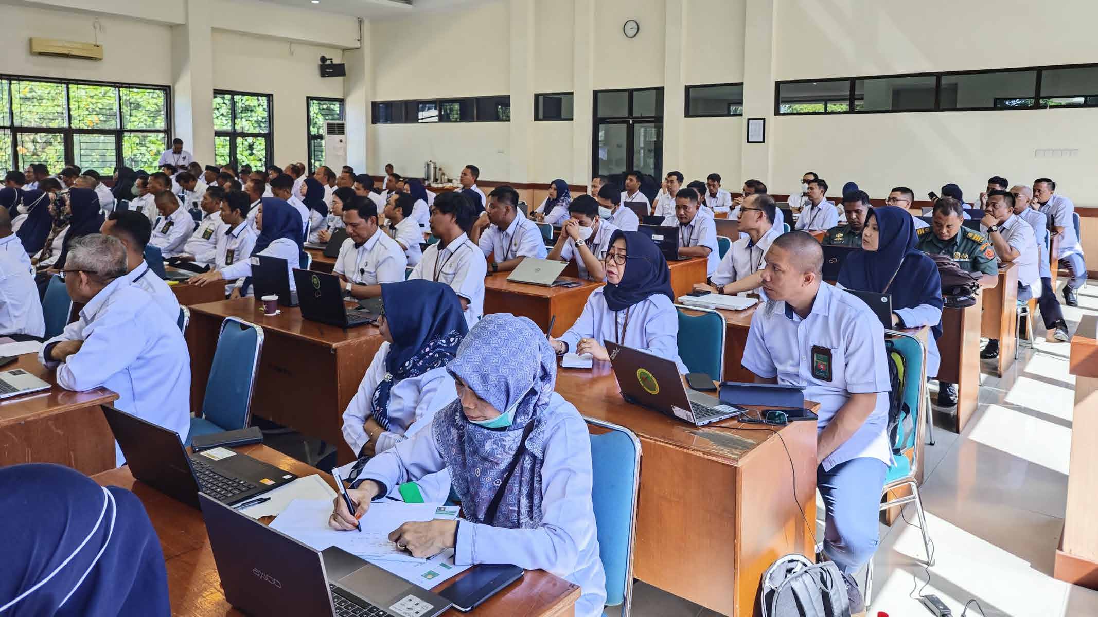 sosialisasi perkara el Page 2