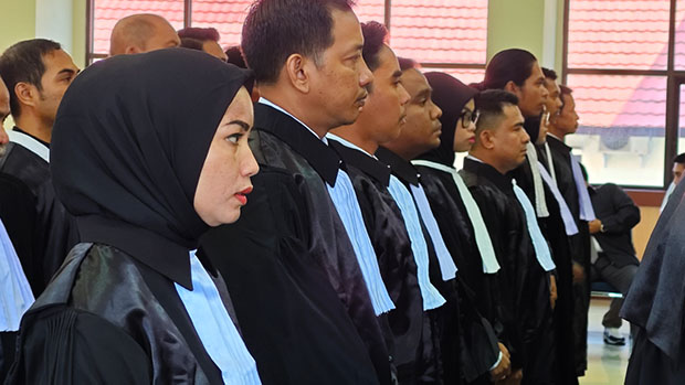 Penyumpahan advokat8 8 24 0G