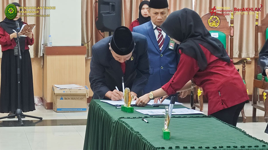 sumpah advokat 17 09 25 0d