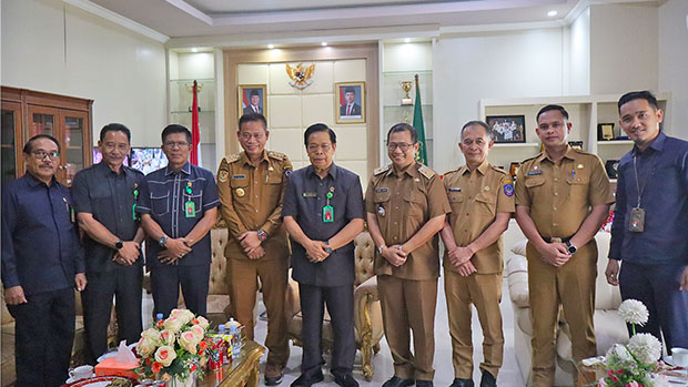 kunjungan pjgubernur 14 1 25 0E