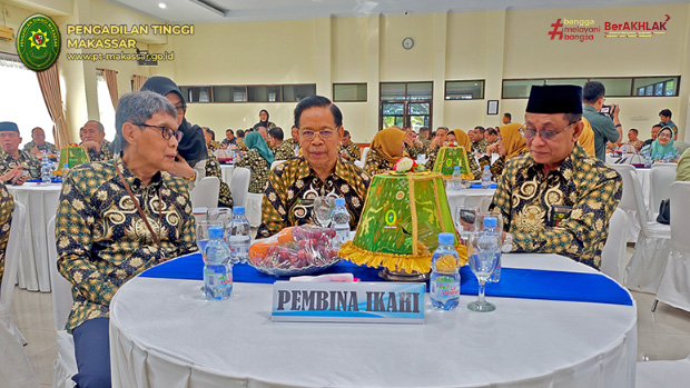 Peringatan hut ikahi 72 0b
